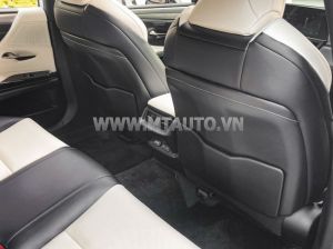 Xe Lexus ES 250 F Sport 2022