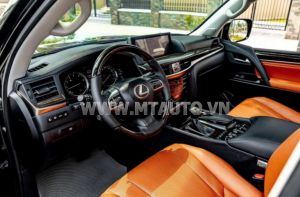 Xe Lexus LX 570 2021