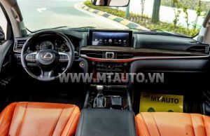 Xe Lexus LX 570 2021