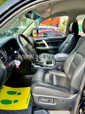 Xe Toyota Land Cruiser VX 4.6 V8 2019