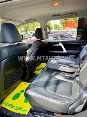 Xe Toyota Land Cruiser VX 4.6 V8 2019