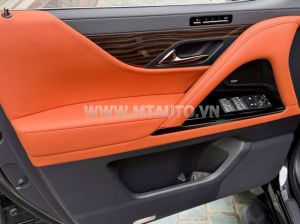 Xe Lexus LX 600 Vip 2025