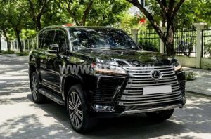 Xe Lexus LX 600 Urban 2023