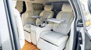 Xe Kia Carnival Royal 2.2D 2022
