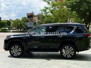 Xe Lexus LX 600 Urban 2026