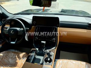 Xe Lexus LX 600 Urban 2026