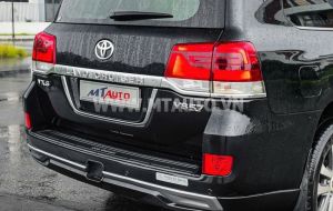 Xe Toyota Land Cruiser VX.S 5.7 V8 2016