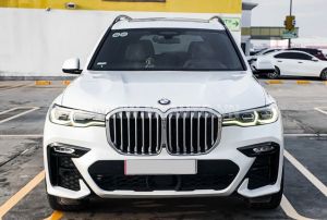 Xe BMW X7 xDrive40i M Sport 2019