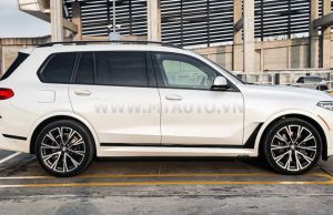 Xe BMW X7 xDrive40i M Sport 2019