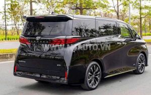 Xe Toyota Alphard HEV 2.5 AT 2026