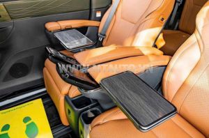 Xe Toyota Alphard HEV 2.5 AT 2026