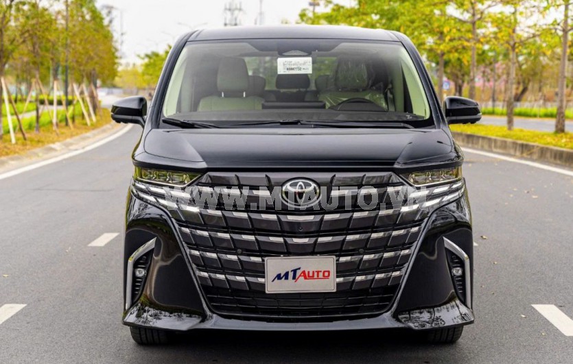 Toyota Alphard HEV 2.5 AT 2025