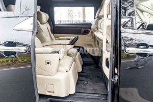 Xe Toyota Alphard HEV 2.5 AT 2025