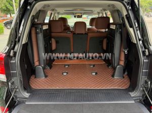 Xe Toyota Land Cruiser 4.6 V8 2020
