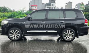 Xe Toyota Land Cruiser VX.S 5.7 V8 2016