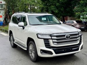 Xe Toyota Land Cruiser VX.R 3.5 V6 HEV 2026