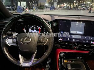 Xe Lexus NX 350 F-Sport 2022