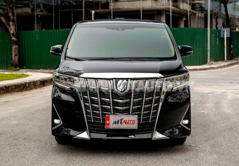 Toyota Alphard Luxury Executive Lounge 2020