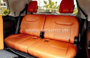 Xe Lexus LX 570 2021