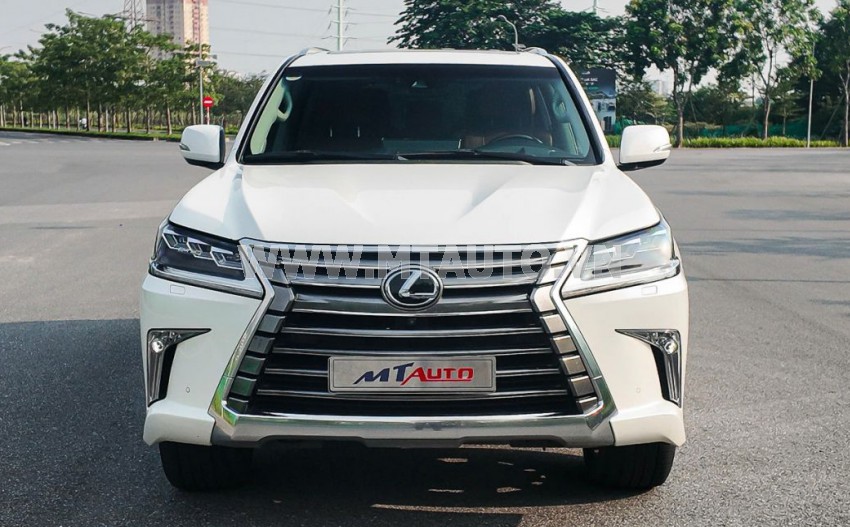 Lexus LX 570 2016