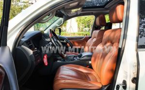 Xe Lexus LX 570 2016