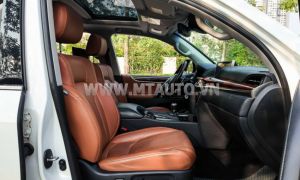 Xe Lexus LX 570 2016