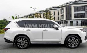 Xe Lexus LX 600 Urban 2024