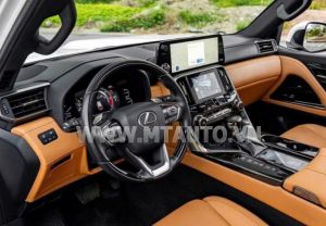 Xe Lexus LX 600 Urban 2024