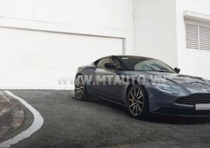 Xe Aston Martin DB11 4.0 V8 2021