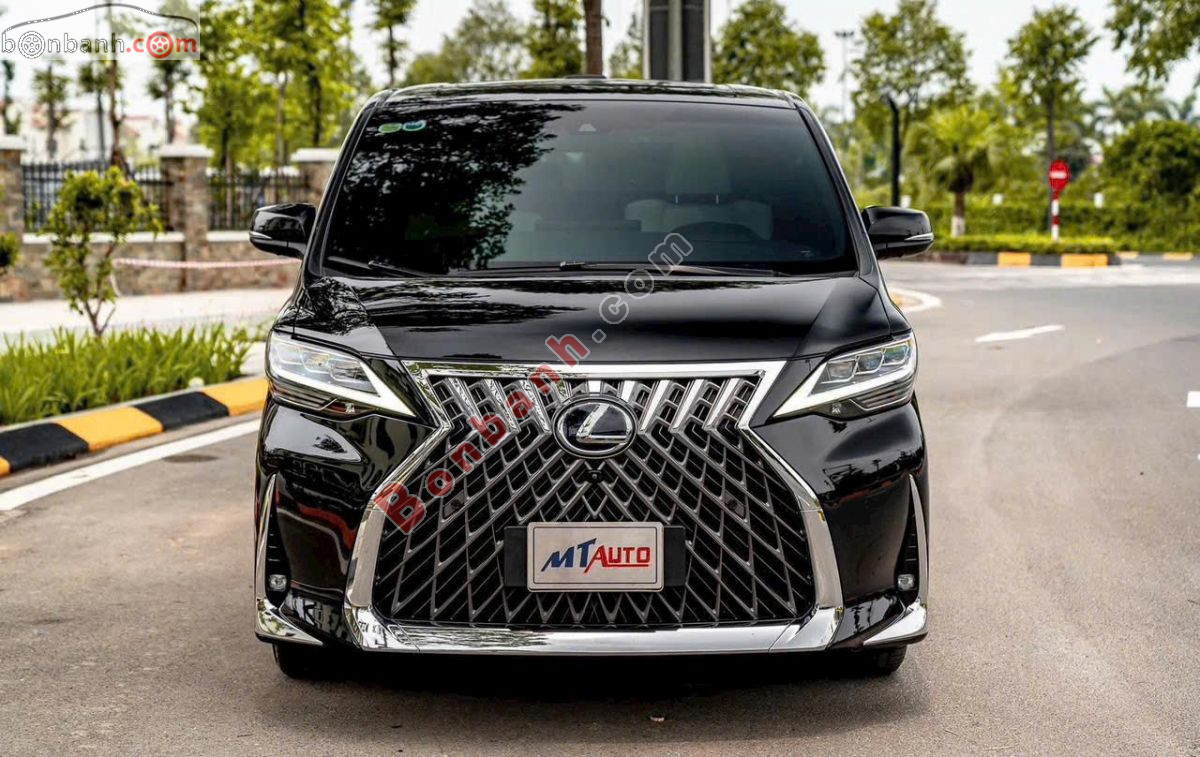 Lexus LM 300h Royal Lounge 2020