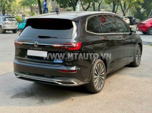 Xe Volkswagen Viloran Luxury 2025