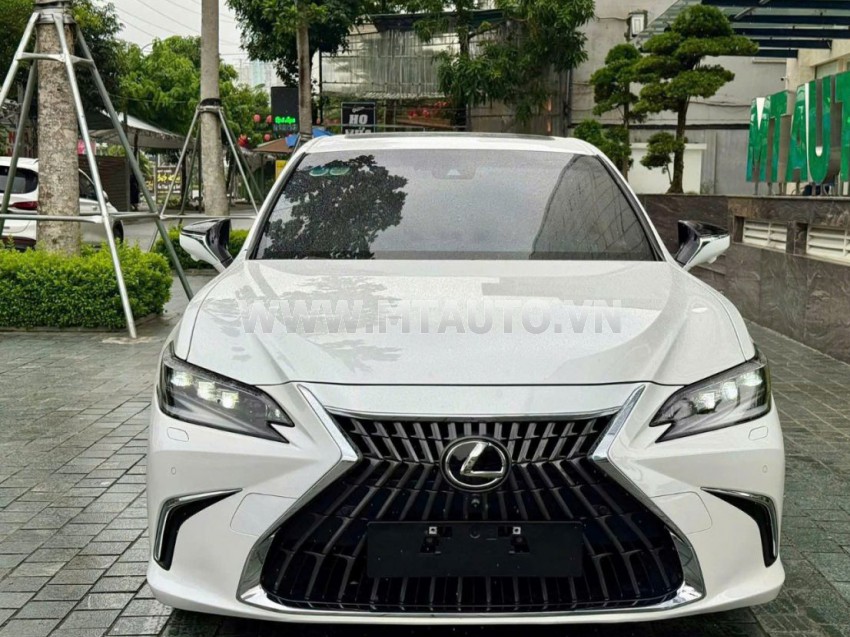 Lexus ES 250 2022